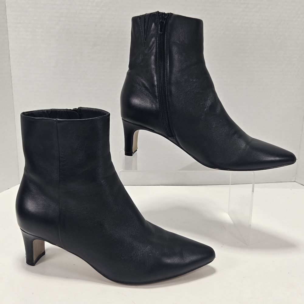 Andre Assous Winter Black Leather Heeled 2.5" Ankle Boots Booties Women's Size 6 - Picture 2 of 11